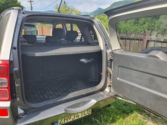 Suzuki Grand Vitara 1.9 DDiS 4x4 | 2007 | 226 140 km | STK d - 13