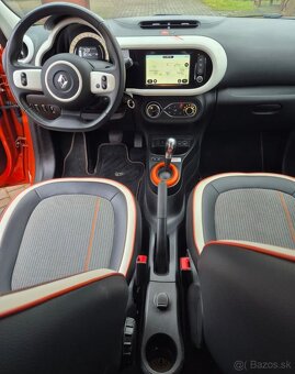 Twingo e-tech - 13