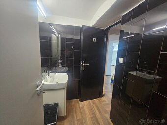 Nebytový priestor, kaviareň - 13