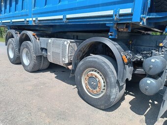 Iveco Trakker AT450 8x8 3s.-Sklápěč Manuál 2018 - 13