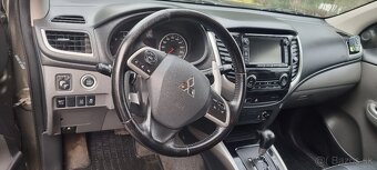 Mitsubishi L200 - 13