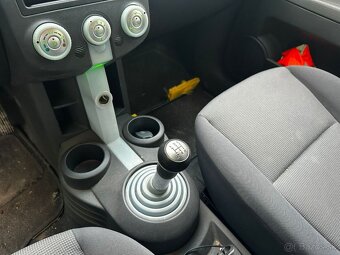 Mitsubishi Colt 1.3 MPI - 13