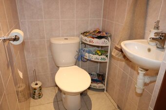 ZNÍŽENÁ cena-viacgeneračný  rodinný dom v Borinke - 13