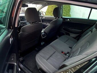 Kia Sportage 1.7 CRDi "12/2016" - 13