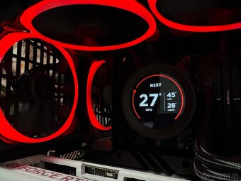 Ryzen 9 9900X3D\96GB\RTX 4090\SSD\1200W Zdroj - 13