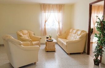 NOVÝ MONTOVANÝ RODINNÝ DOM k odberu cena za m2 555 eur - 13