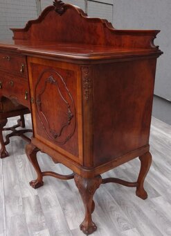 Komoda starožitná vyrezávaná . - 13