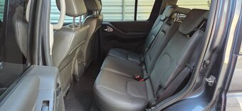 Nissan Pathfinder 3.0 V6 4x4 Automat Vzduch Podvozok 7-miest - 13