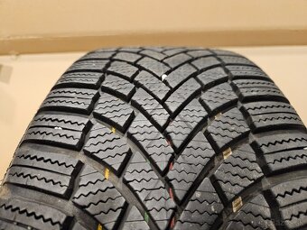 Špičkové zimné pneu Bridgestone - 205/50 r17 93H - 13