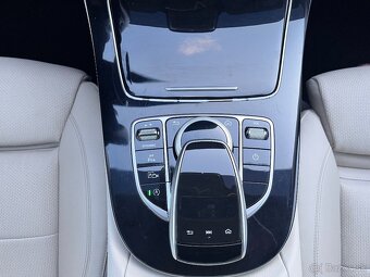 Mercedes Benz E220d - 13