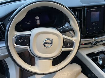 Volvo XC60 2,0 B4D Mommentum AWD - 13