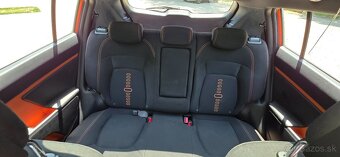 Kia Sportage - 13