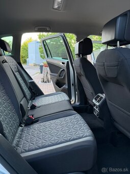 Volkswagen Tiguan 1.5 TSI Life Manuál 84000KM - 13