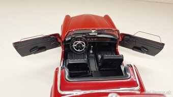 1:18 MERCEDES-BENZ PAGODA 280 SL CABRIO - 13