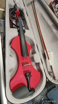 PREDAM ELEKTRONICKE HUSLE - 13