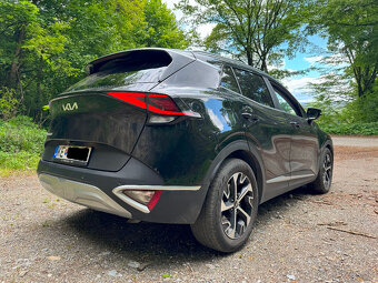 KIA Sportage 1.6 T-GDi mHEV Gold 4WD A/T - 13