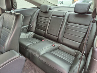 Renault Laguna 2,0 dCi 110Kw Manuál Coupe 109.999 Kč - 13