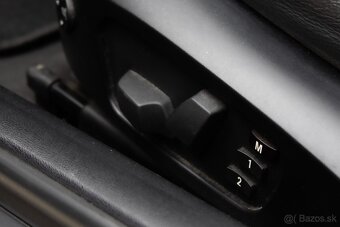 BMW Rad 3 Coupé 335i A/T - 13