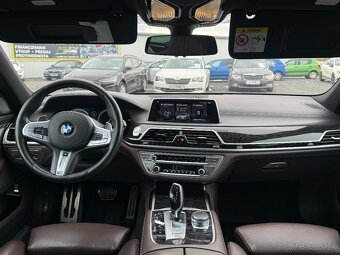 BMW Rad 7 730d xDrive A/T - 13