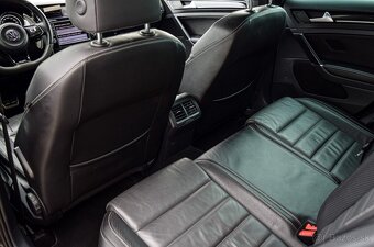 Volkswagen Golf R 2.0 TSI 221 kW 4Motion - 13