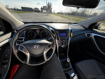 Hyundai i30 1.6 crdi 81kw 2014 - 13