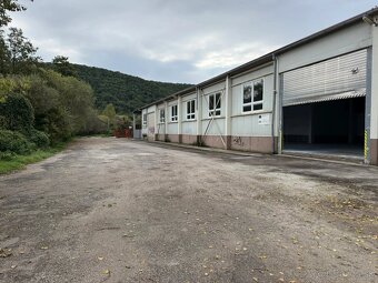Priestory vhodné pre výrobu / sklad 1000m2 - 13
