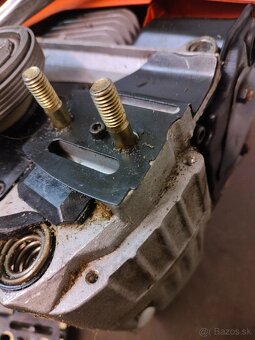 Prodám čínskou motorovou pilu - 13