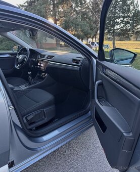 Skoda SuperB III 1.6 Tdi 88kw 120ps Combi • Style • Ťažné • - 13