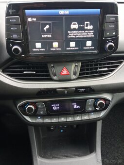Hyundai i30 CW 1.0 TGDi 88kw PREMIUM odpočet DPH - 13