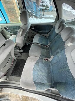 Renault megane scenic - 13