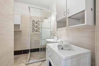 Na predaj 4 izbový rodinný dom v centre obce Tomášov - 13