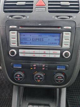 Predám Volkswagen Golf 1.9 TDI 77 KW GT SPORT motor BXE - 13