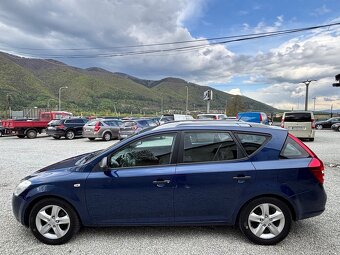 Kia Cee´d SW 1.4 CVVT 16V EX - 13