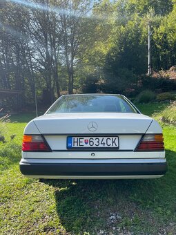Mercedes-Benz C124 230 CE - 13