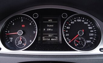 Volkswagen Passat B7 1.6 TDI Sedan - 13