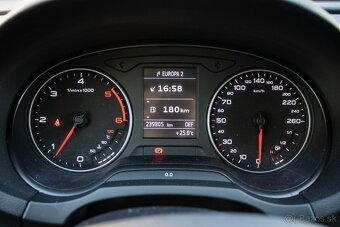 Audi A3 1.6 TDI 105k DPF Ambiente - 13
