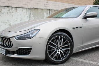 Maserati Ghibli 3.0i V6 AT8 GranLusso Ermenegildo Zegna - 13