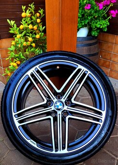 alu R19 5x120, pneu 245/40, BMW Rada 5, F10/F11 - 13