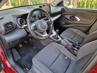 Toyota Yaris 1.5 Dynamic Force Comfort MDS - 13