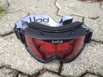 Predám carvingové lyže - komplet - 13