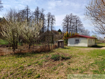 Rozostavaná chatka v rekreačnej oblasti Moravany nad Váhom - 13