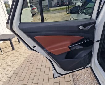 VW ID.4 PERFORMANCE 1ST - 13