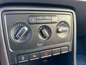 Volkswagen Beetle Cabrio 1.4 TSI Sport - 13