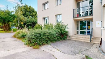 Priestranný 3-izbový byt, 87m2, TEHLA, rekonštrukcia - 13