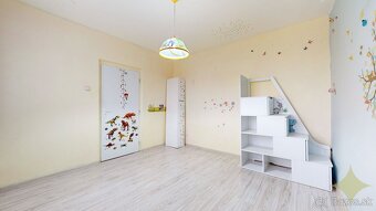 Na predaj 3 izbový byt v Lučenci na Rúbanisku III na 8/12 po - 13