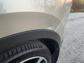 Nissan Qashqai 1.5 dCi 81 kW Tekna  - GARÁŽOVANÉ - 13