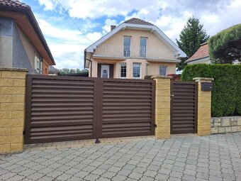 Zákazková výr. hliníkové ploty brány zábradlia kovové brány - 13