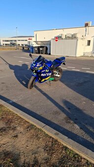 Honda CBR 600RR 2006 - 13