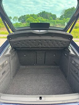 Predám Śkoda Superb 2.0 TDi 110kw DSG - 13