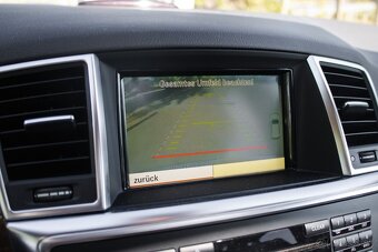 Mercedes-Benz ML350 BLUETEC 4MATIC - 13